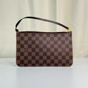 Louis Vuitton Damier Ebene Clutch Brown Checkered Design Handbag